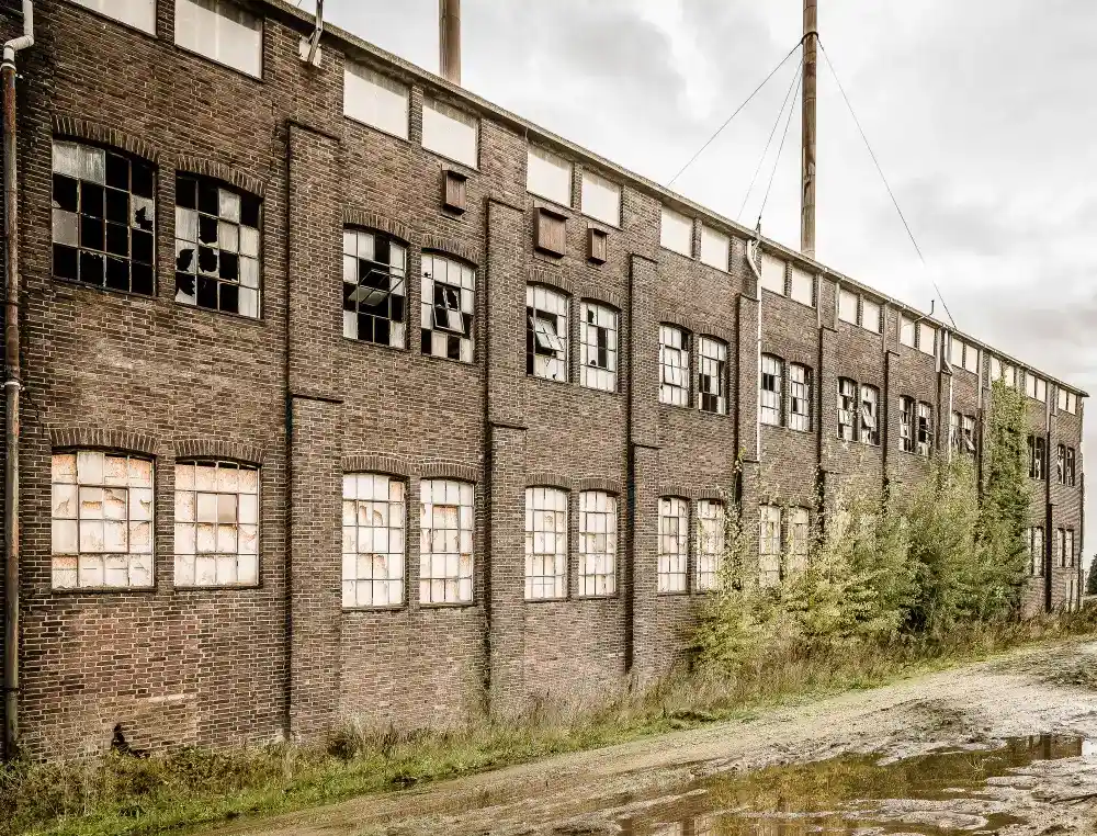 Lung damage from asbestos exposure